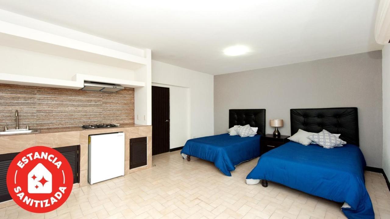 Econosuites Monterrey Kültér fotó