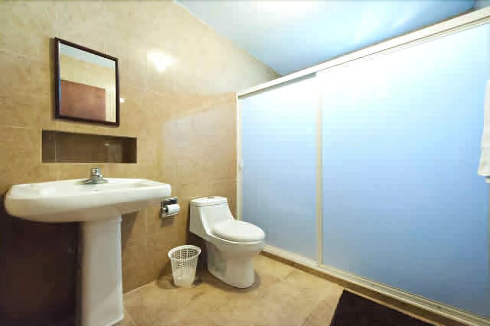 Econosuites Monterrey Kültér fotó